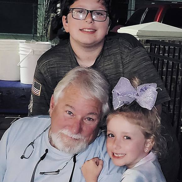 Meet your Posher, Chris - Picture 1 of 1